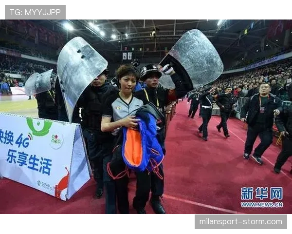 流血离场规则有哪些细节容易被误解?深入拆解裁判处理标准 流血离场规则有哪些细节容易被误解?深入拆解裁判处理标准